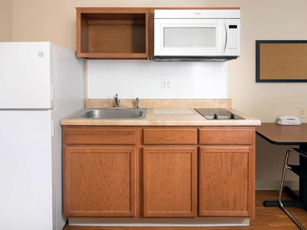 Extended Stay America Select Suites - Wichita - South Pokoj fotografie
